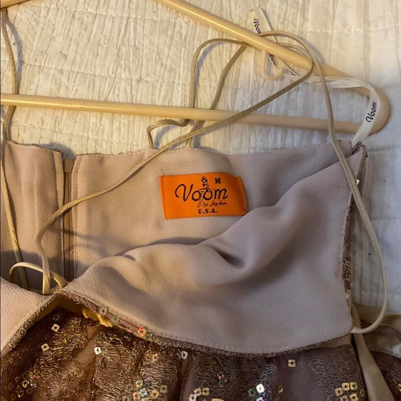 Voom by Joy Han Sequin Lace Babydoll dress Size: M Color: GOLD, tie at back - Picture 2 of 3